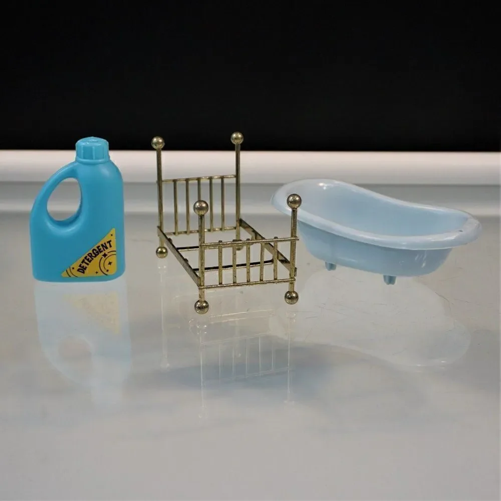 Vintage Child Play Toys Furniture Daybed Bath Tub Laundry Detergent Lot Of 3
